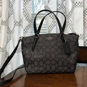 Coach Outline Signature Mini Kelsey Crossbody Bag
